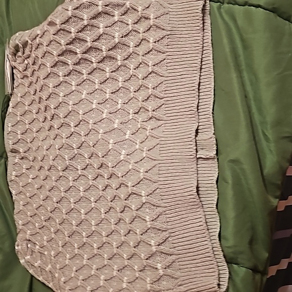 Top and Skirt GUESS - Picture 4 of 8